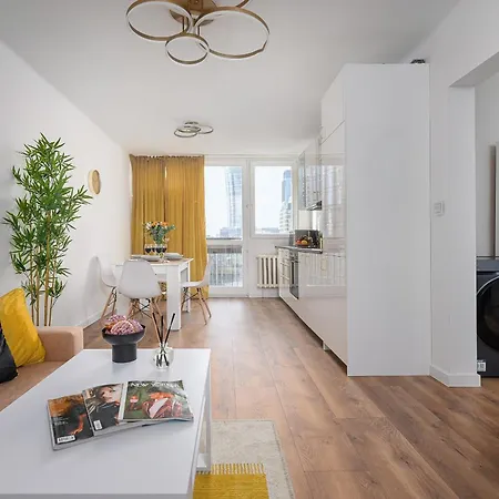 Lumina I Comfy 4-rooms I Near Palace Of Culture And Science